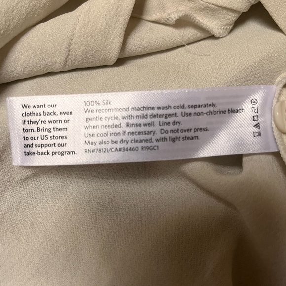 Eileen Fisher Elegant Cream Set - Picture 7 of 7